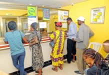 Factures d’électricité à Conakry : les agences d’EDG refoulent les clients